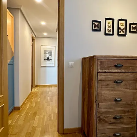 Moderno En El Corazon De Con Posibilidad De 2 Garajes Lejlighed Zaragoza