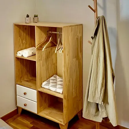 Moderno En El Corazon De Con Posibilidad De 2 Garajes Apartment
