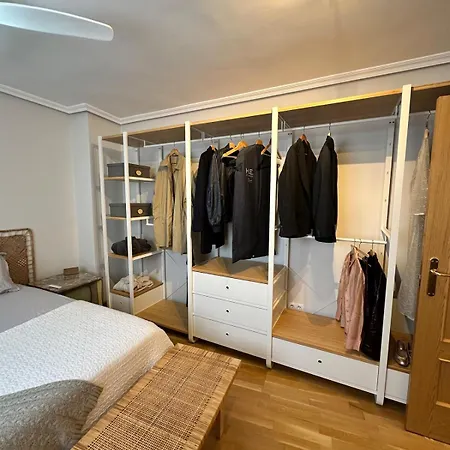 Moderno En El Corazon De Con Posibilidad De 2 Garajes Zaragoza