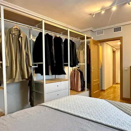 Moderno En El Corazon De Con Posibilidad De 2 Garajes Zaragoza