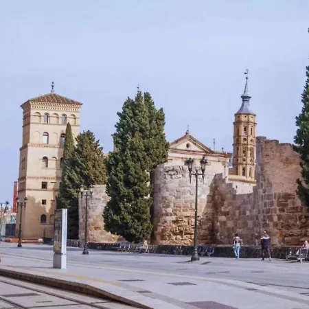 Moderno En El Corazon De Con Posibilidad De 2 Garajes * Zaragoza