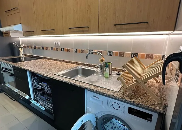 Appartamento Moderno En El Corazon De Con Posibilidad De 2 Garajes *