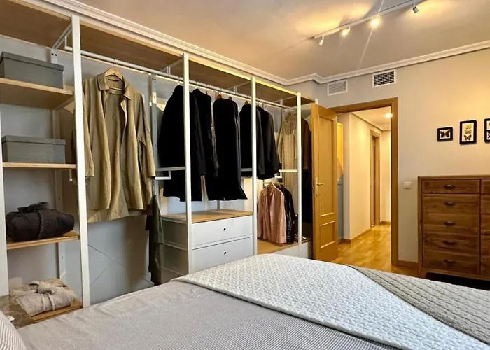 Moderno En El Corazon De Con Posibilidad De 2 Garajes Saragozza