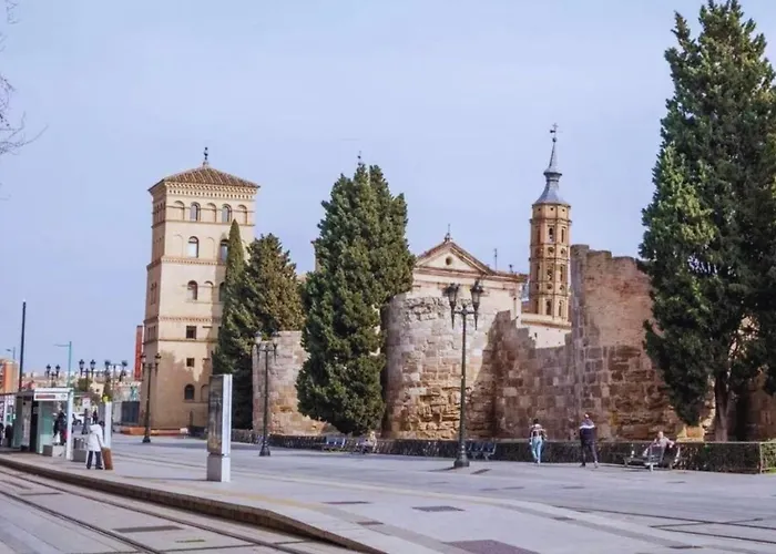 Moderno En El Corazon De Con Posibilidad De 2 Garajes * Saragozza