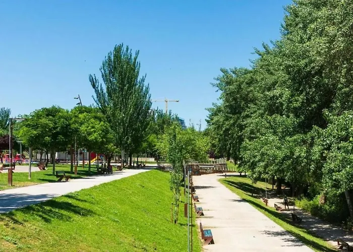 Moderno En El Corazon De Con Posibilidad De 2 Garajes Saragozza